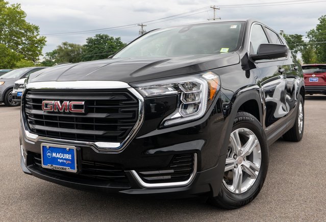 Used 2024 GMC Terrain SLE