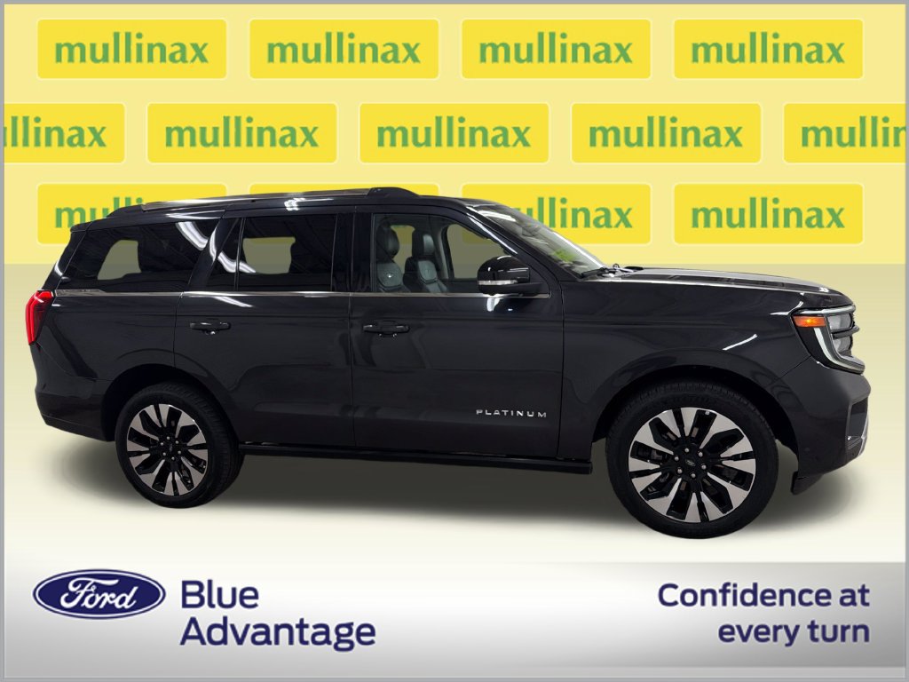 Certified 2025 Ford Expedition Platinum AWD/4WD image 2