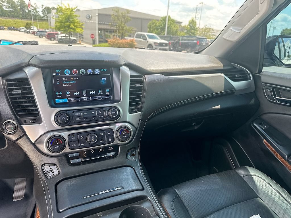 Used 2019 Chevrolet Suburban Premier RWD image 20