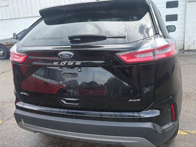 Certified 2023 Ford Edge SEL AWD/4WD image 16