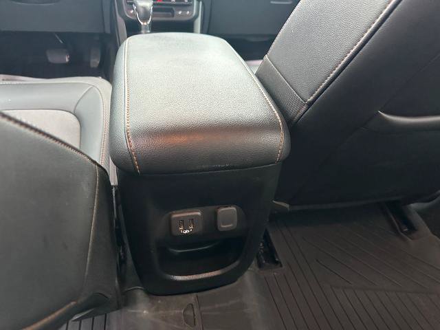 Used 2022 GMC Canyon AT4 w/ Trailering Package AWD/4WD image 15