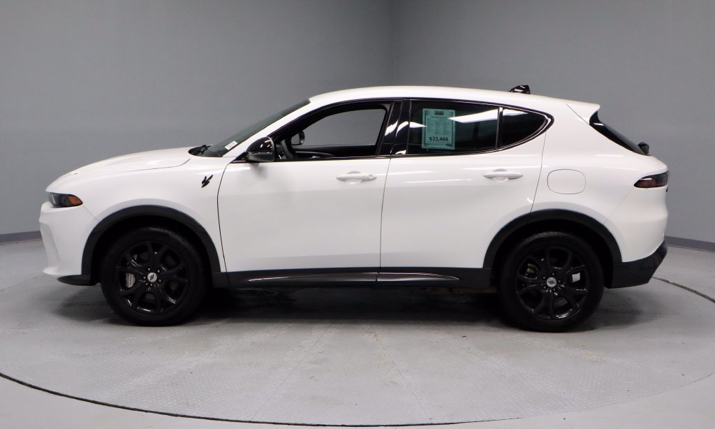 Used 2024 Dodge Hornet R/T w/ R/T Blacktop Package AWD/4WD image 6