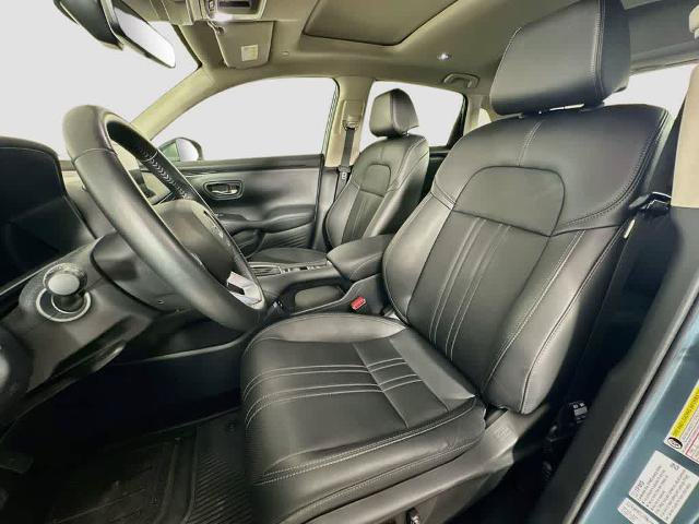 Used 2026 Honda HR-V EX-L image 12