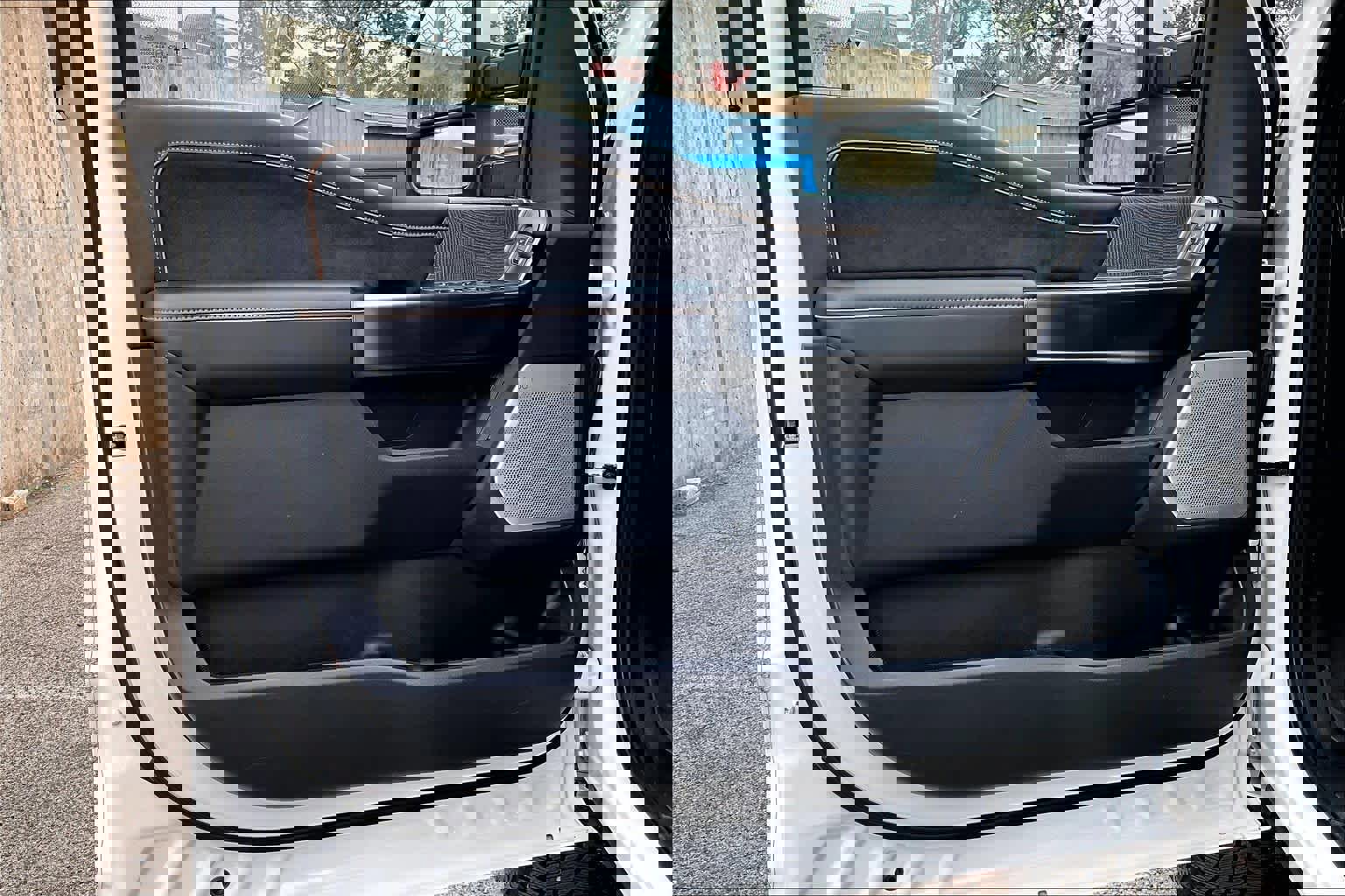 Certified 2024 Ford F350 Platinum image 23