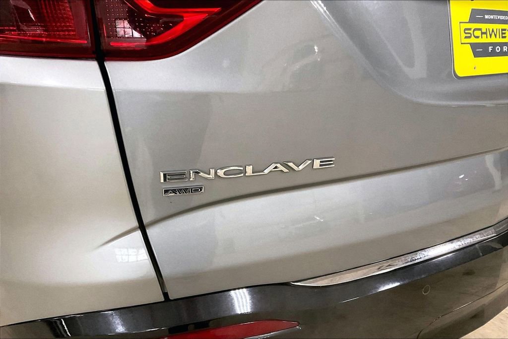 Used 2024 Buick Enclave Premium AWD/4WD image 8