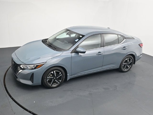 Used 2025 Nissan Sentra SV FWD image 29