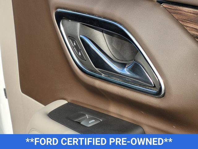 Used 2022 Chevrolet Tahoe LT w/ LT Signature Plus Package image 12