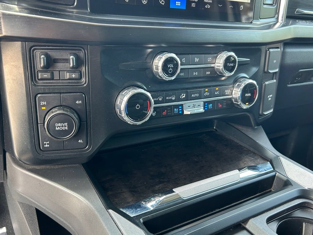 Certified 2023 Ford F350 Lariat w/ Lariat Ultimate Package AWD/4WD image 40