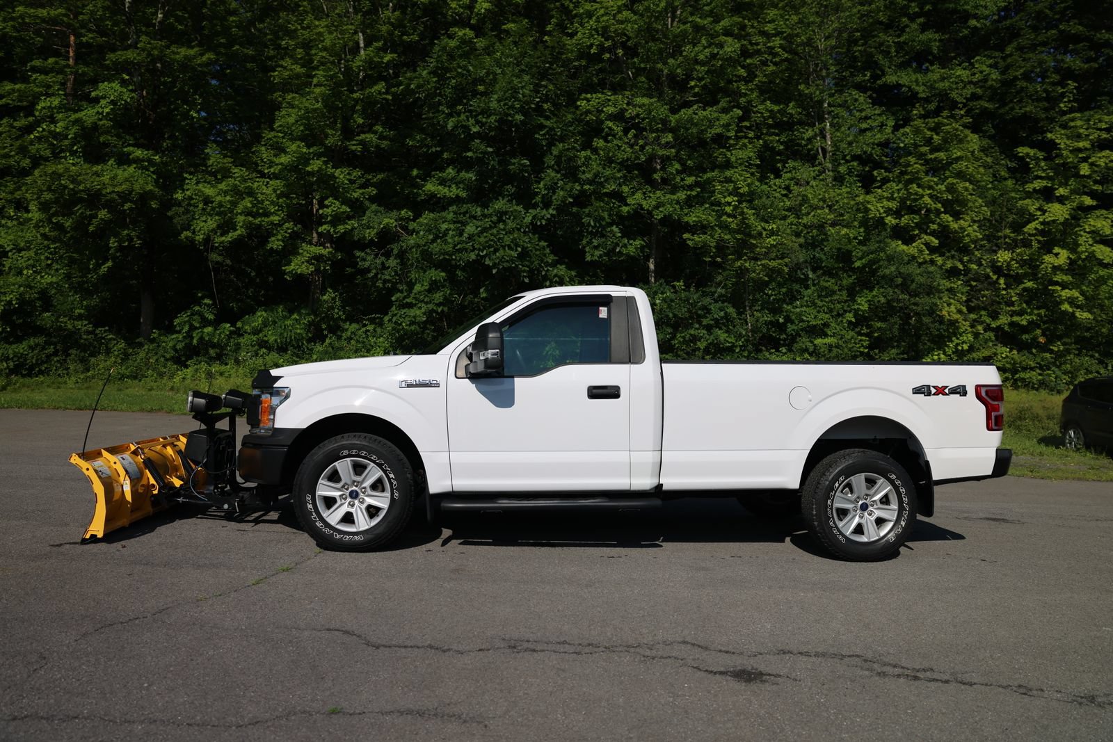 Certified 2019 Ford F150 XL w/ Equipment Group 101A Mid AWD/4WD image 3