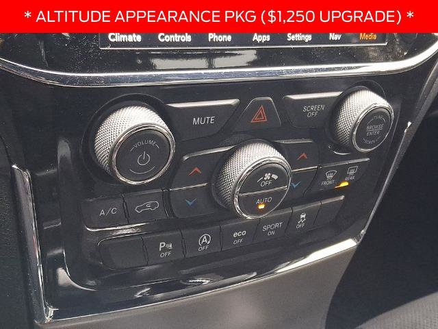 Used 2021 Jeep Grand Cherokee Laredo X image 15