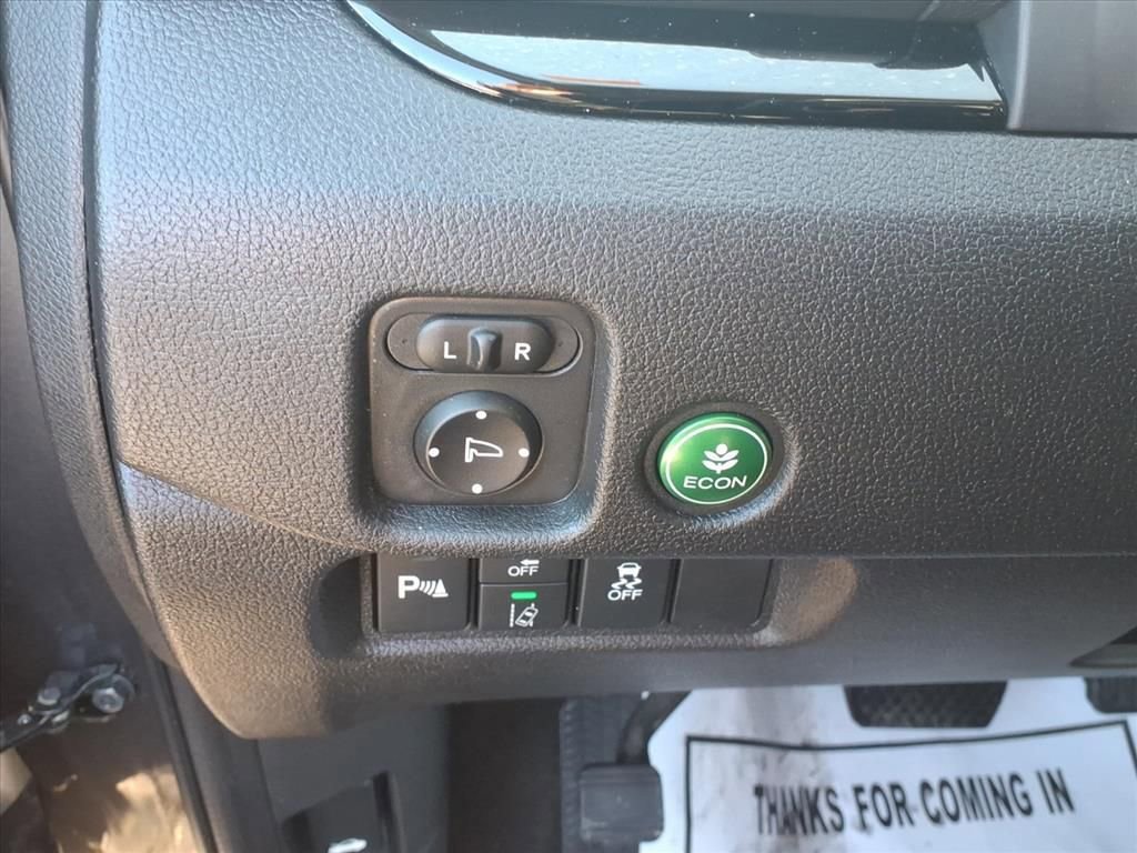 Used 2019 Honda Pilot Touring image 18