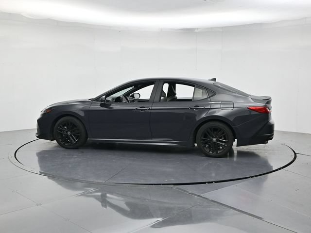 Used 2025 Toyota Camry SE w/ Multimedia Upgrade Package FWD image 7