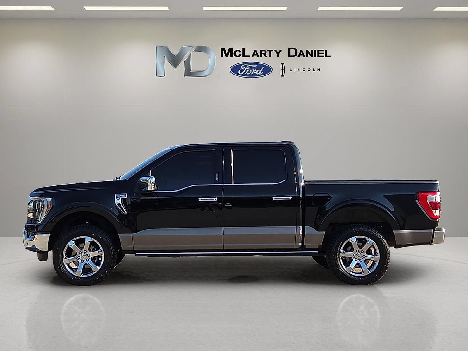 Certified 2023 Ford F150 King Ranch w/ Equipment Group 601A High AWD/4WD image 3