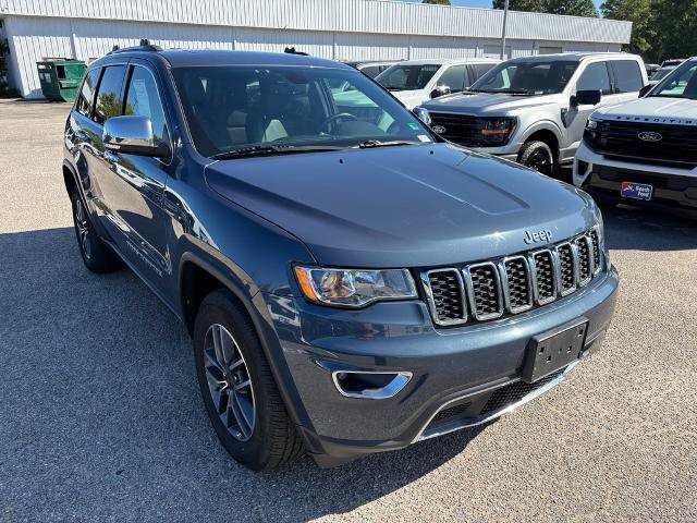 Used 2019 Jeep Grand Cherokee Limited AWD/4WD image 3
