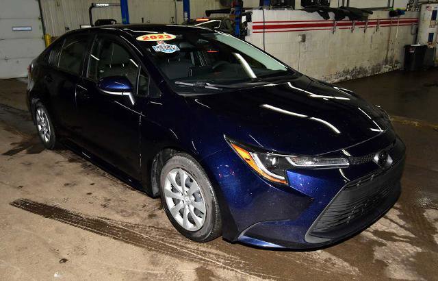 Used 2023 Toyota Corolla LE image 7