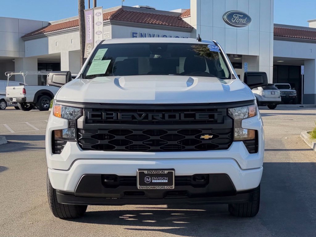 Used 2024 Chevrolet Silverado 1500 Custom RWD image 3