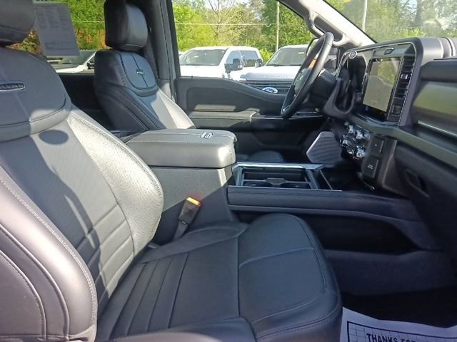 Certified 2026 Ford F350 Platinum w/ FX4 Off-Road Package AWD/4WD image 32
