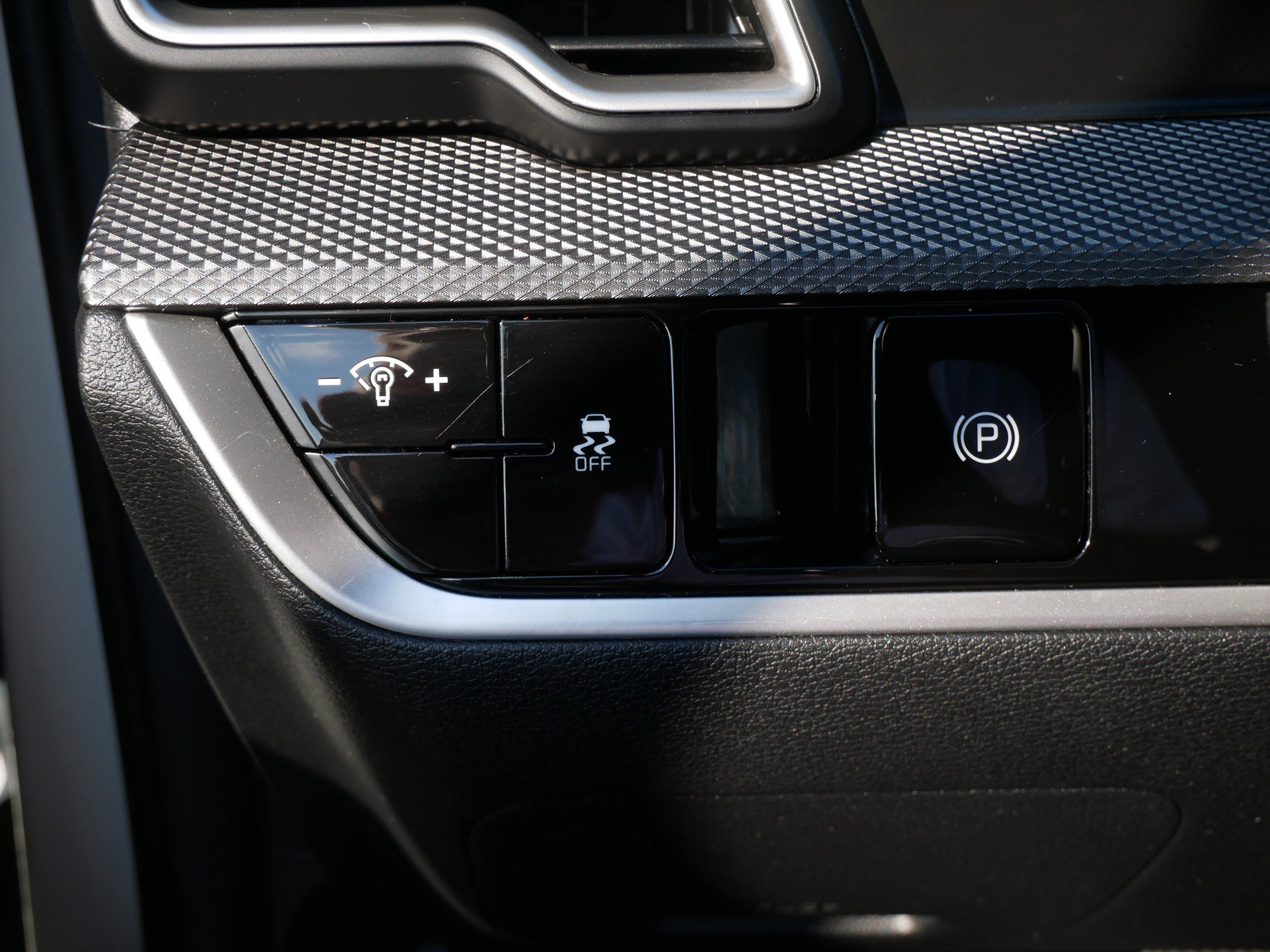 Used 2023 Kia Sportage LX image 26