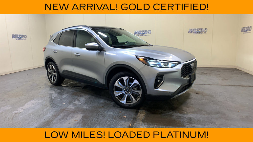 Certified 2023 Ford Escape Platinum w/ Premium Technology Package AWD/4WD image 1
