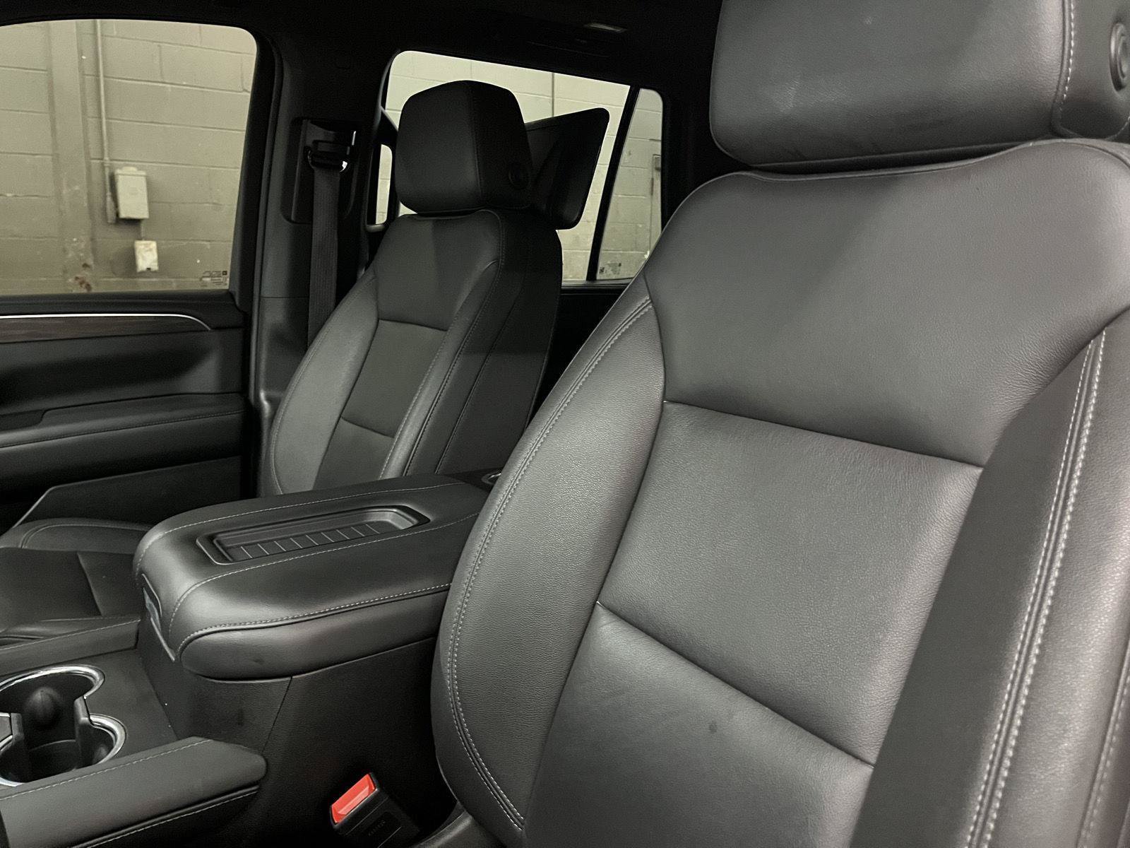 Used 2023 Chevrolet Tahoe Z71 AWD/4WD image 13