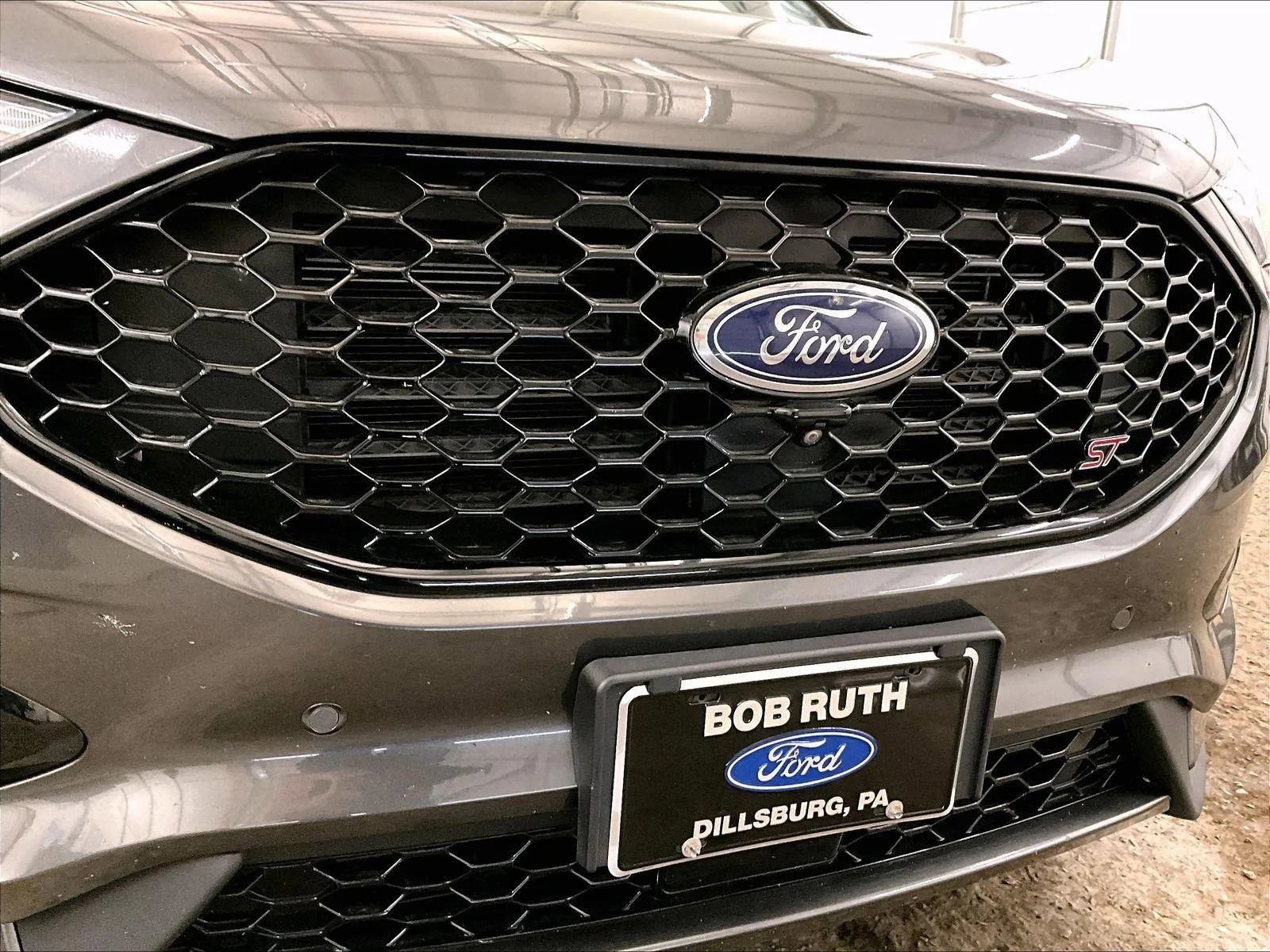 Certified 2019 Ford Edge ST w/ Equipment Group 401A AWD/4WD image 29