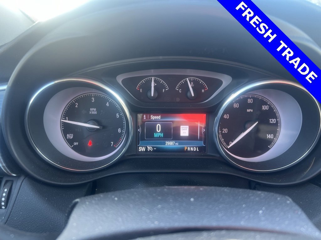 Used 2020 Buick Envision Essence image 12