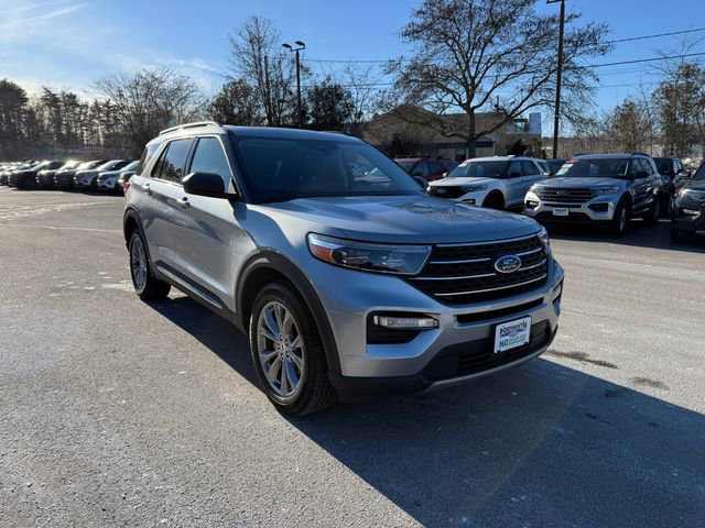 Certified 2022 Ford Explorer XLT w/ Equipment Group 202A image 22