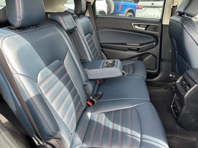 Certified 2024 Ford Edge SEL w/ Sport Appearance Package AWD/4WD image 18