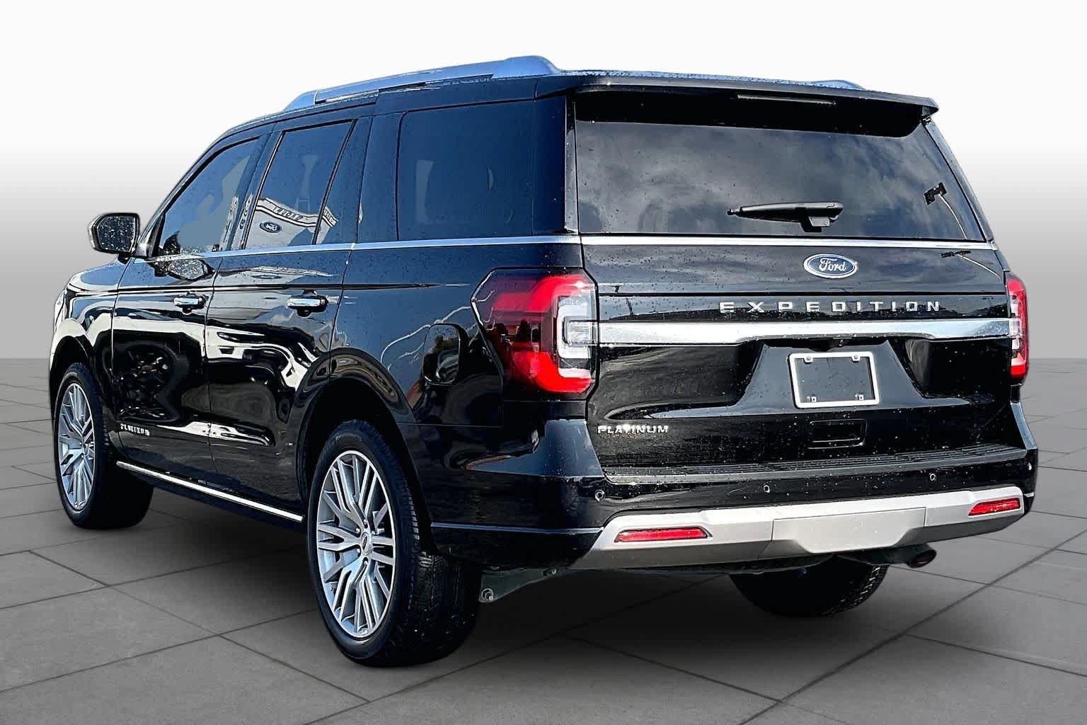 Certified 2023 Ford Expedition Platinum AWD/4WD image 12