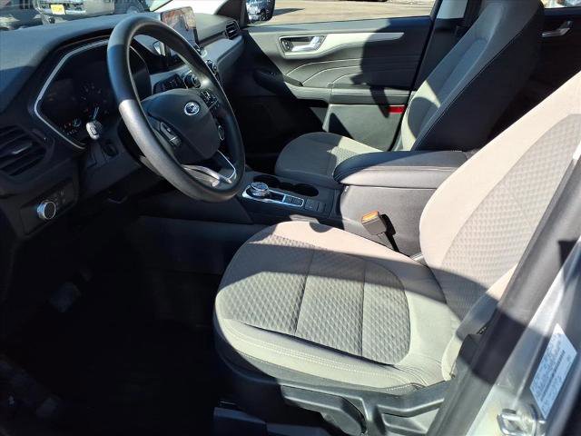 Certified 2021 Ford Escape SE image 18