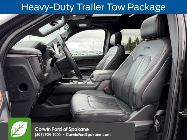Certified 2023 Ford Expedition Platinum AWD/4WD image 3