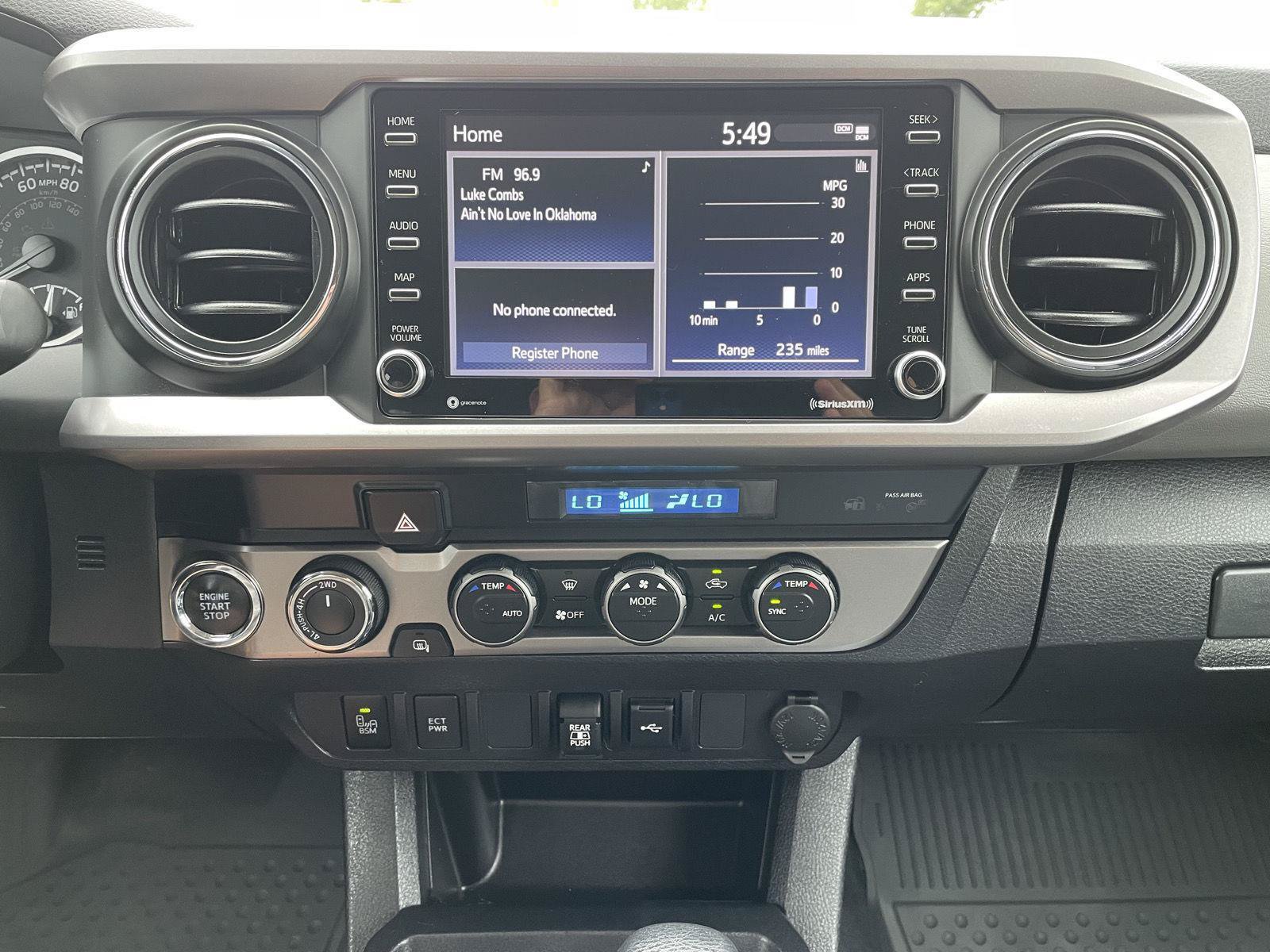 Used 2023 Toyota Tacoma SR5 w/ Technology Package AWD/4WD image 22