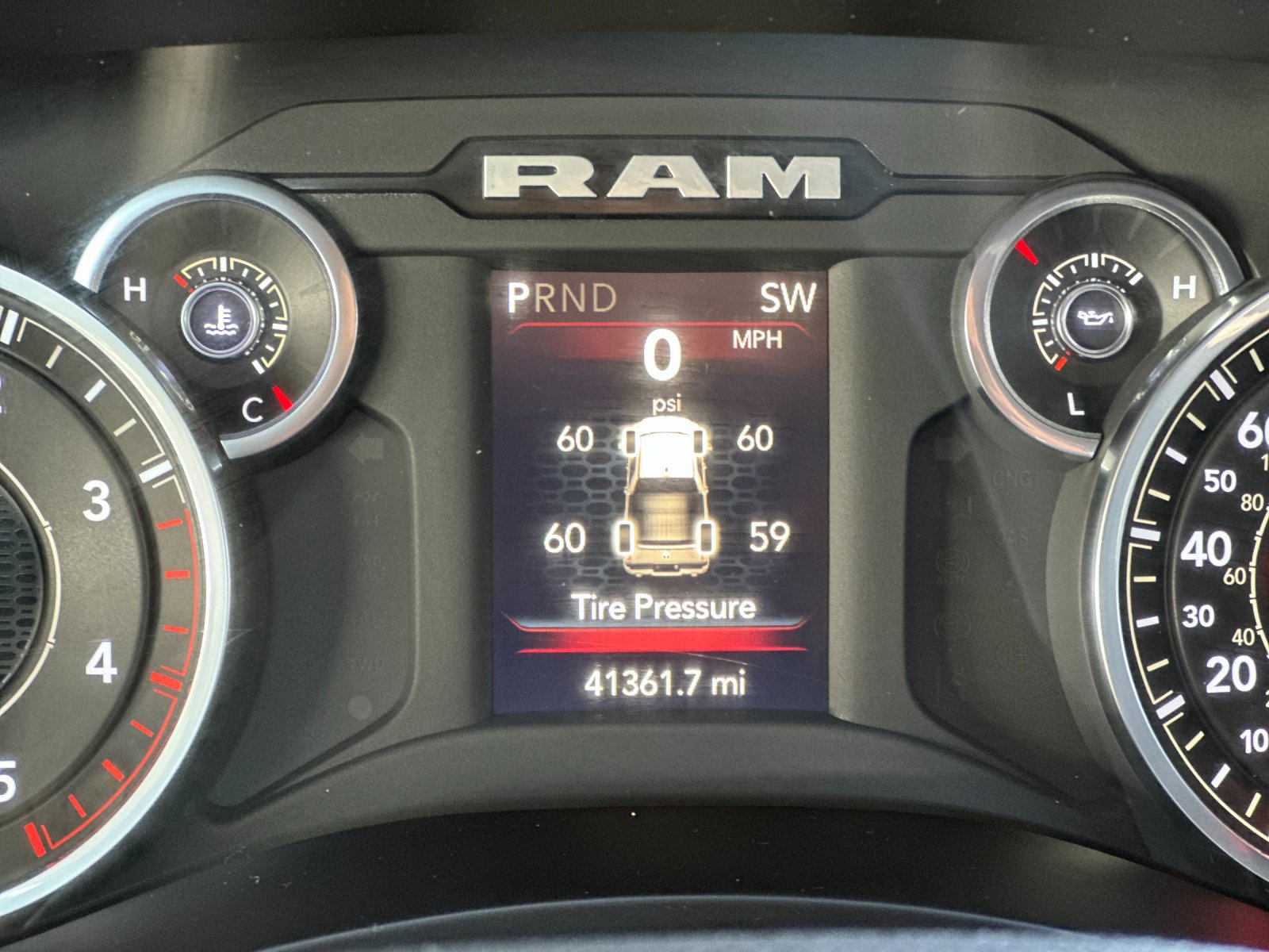 Used 2024 RAM 2500 Big Horn image 26