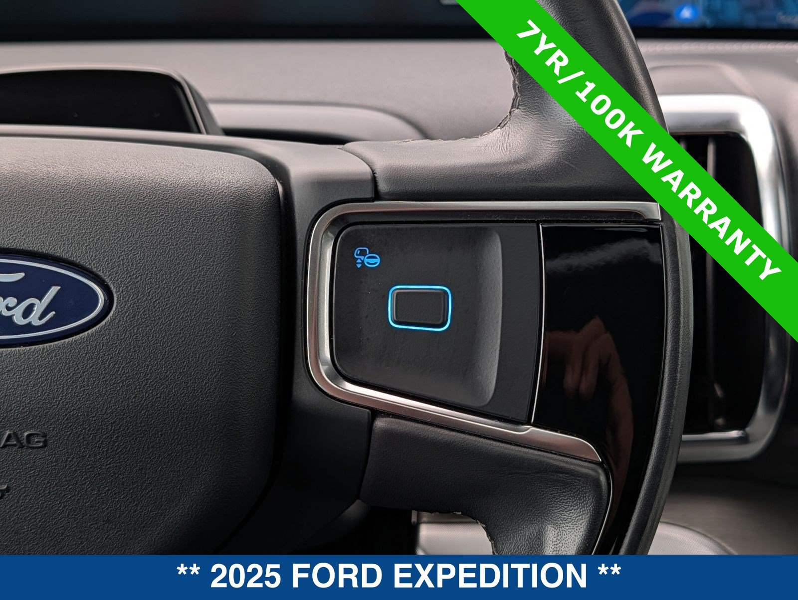 Certified 2025 Ford Expedition Platinum AWD/4WD image 31