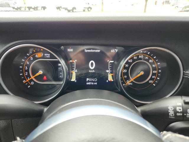 Used 2020 Jeep Wrangler Unlimited Sahara AWD/4WD image 15