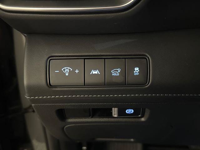 Used 2022 Hyundai Santa Fe Limited FWD image 19