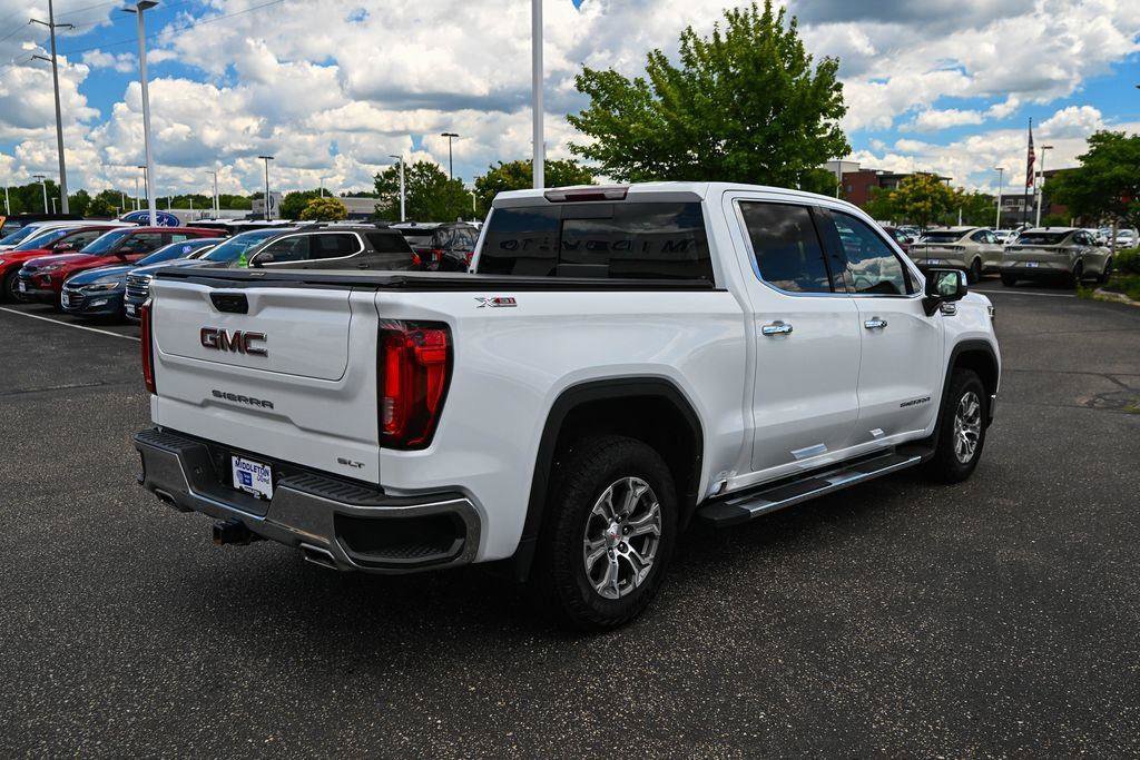 Used 2022 GMC Sierra 1500 SLT w/ SLT Convenience Package AWD/4WD image 5