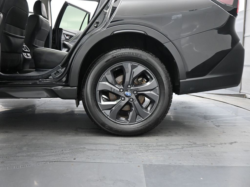 Used 2020 Subaru Outback Onyx Edition XT w/ Tech Package 2 image 19