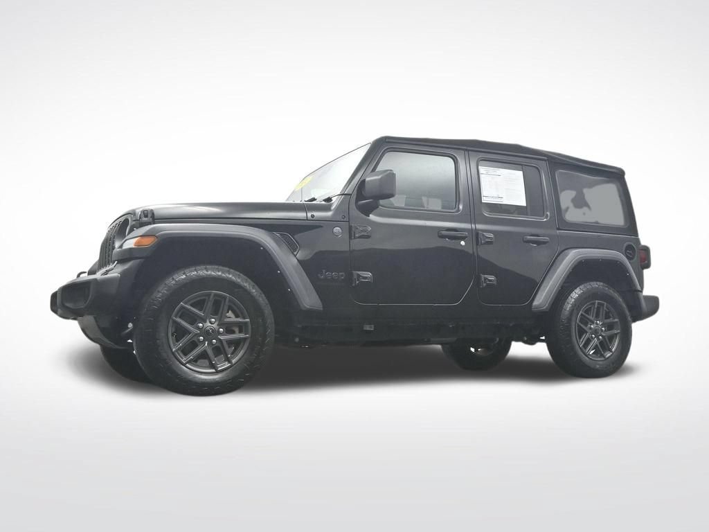 Used 2024 Jeep Wrangler Unlimited Sport AWD/4WD image 39