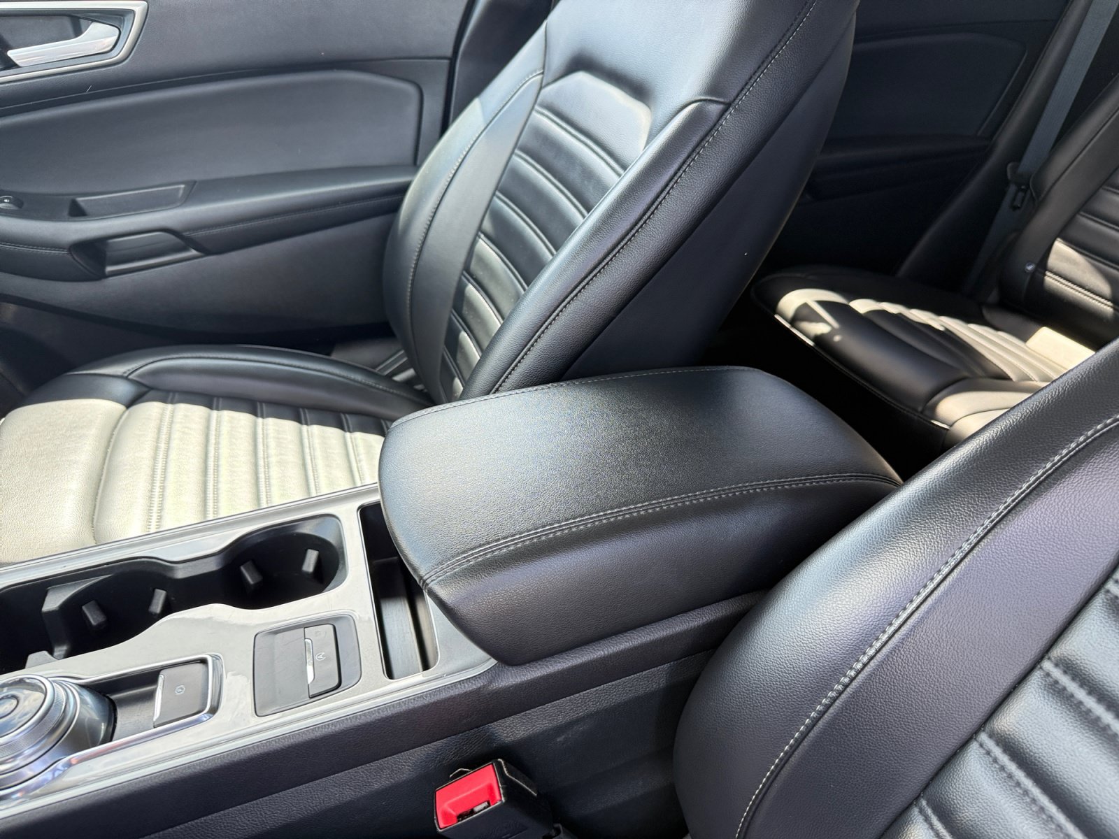 Certified 2024 Ford Edge SEL AWD/4WD image 14