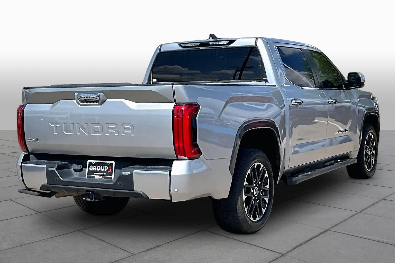 Used 2024 Toyota Tundra Limited w/ Power Package AWD/4WD image 11