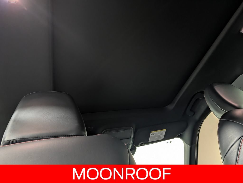Certified 2025 Ford Explorer ST AWD/4WD image 14