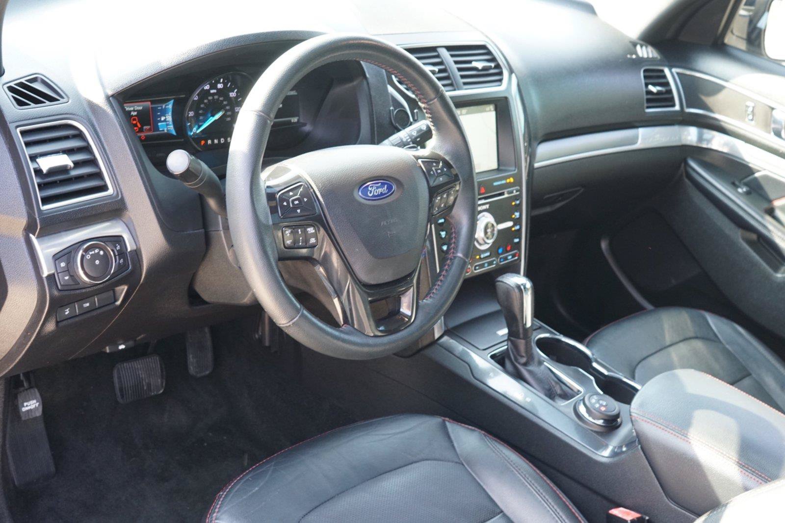 Certified 2018 Ford Explorer Sport w/ Equipment Group 401A AWD/4WD image 9