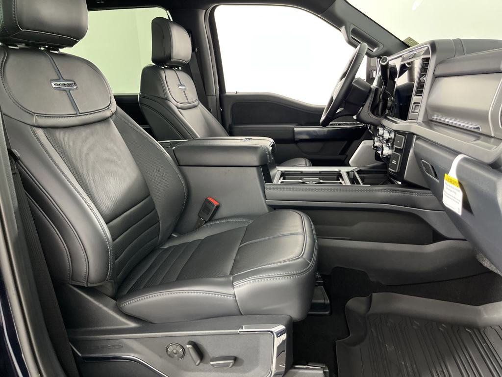 Certified 2025 Ford F350 Platinum image 32