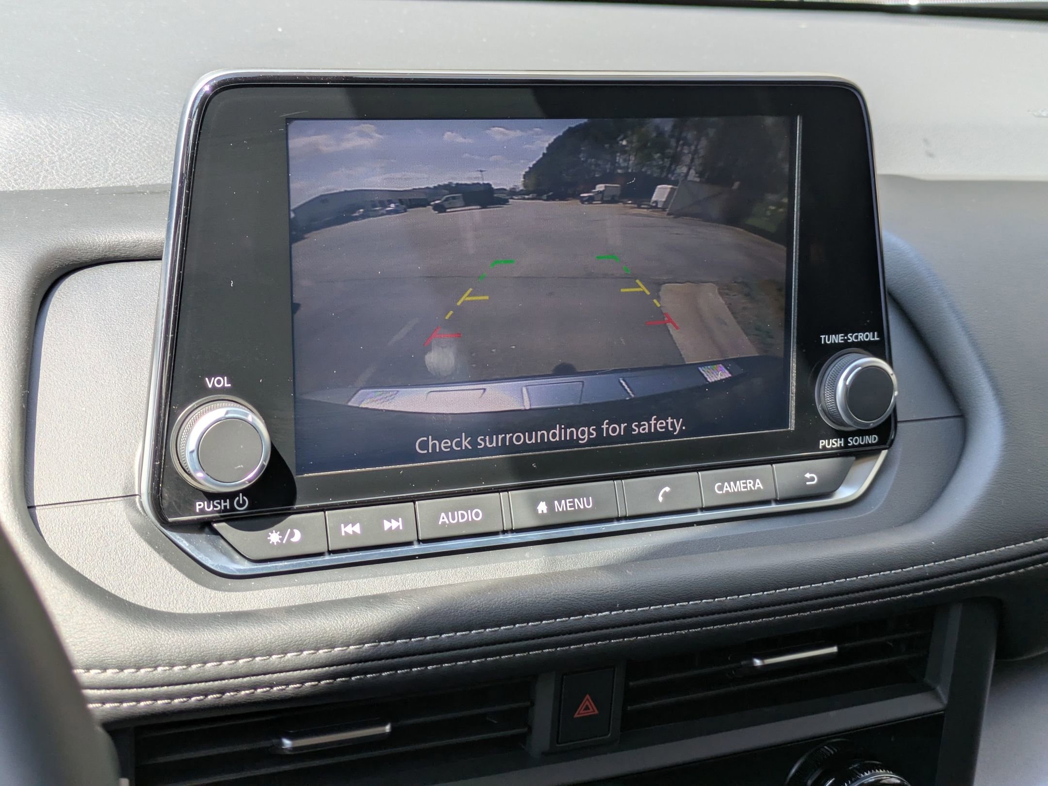 Used 2026 Nissan Rogue SV FWD image 19