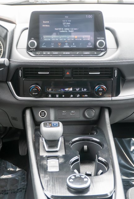 Used 2021 Nissan Rogue SV AWD/4WD image 15