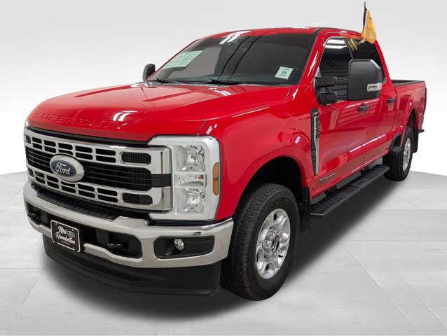 Certified 2025 Ford F250 XLT image 5