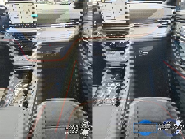 Certified 2025 Ford Explorer ST image 10