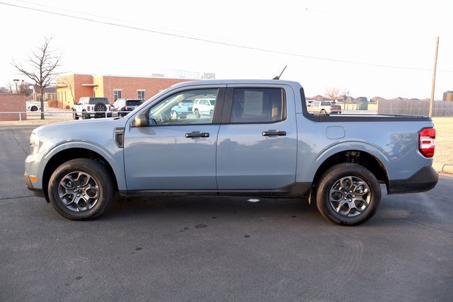 Certified 2024 Ford Maverick XLT image 2