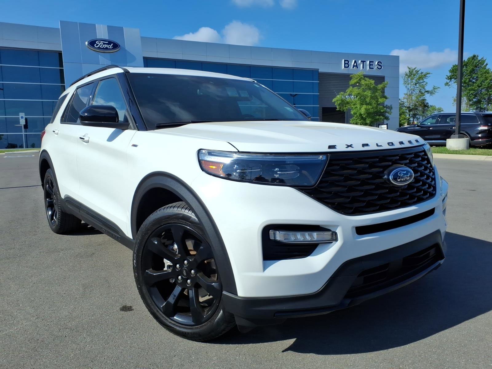Certified 2024 Ford Explorer ST-Line w/ Class IV Trailer Tow Package
